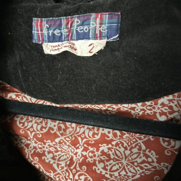 Free People black Velvet cropped jacket - Picture 2 of 4